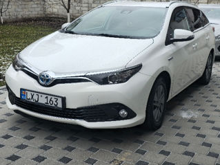 Toyota Auris foto 2