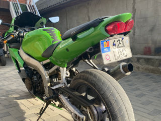 Kawasaki Zx6r foto 4