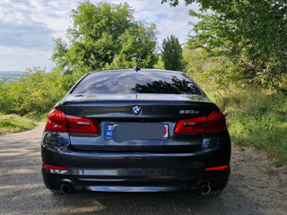 BMW 5 Series foto 2