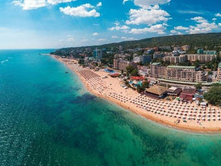Oferte fierbiți în Bulgaria! Datele 25-30 mai!! Hotele la cele mai bune prețuri cu Emirat Travel!