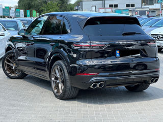 Porsche Cayenne foto 4