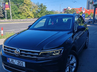 Volkswagen Tiguan foto 3