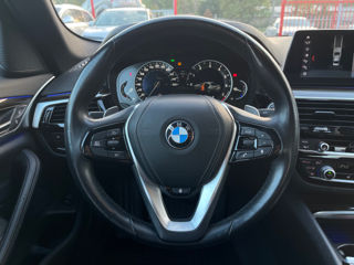 BMW 5 Series foto 8