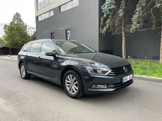 Volkswagen Passat foto 3