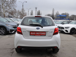 Toyota Yaris foto 5