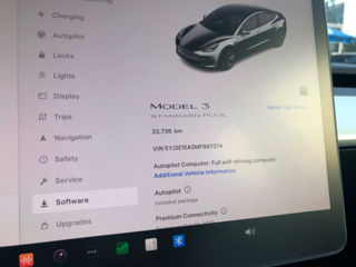 Tesla Model 3 foto 12