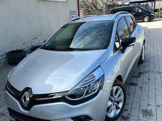 Renault Clio foto 6