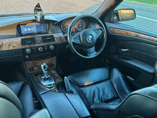 BMW 5 Series foto 9