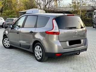 Renault Grand Scenic foto 5