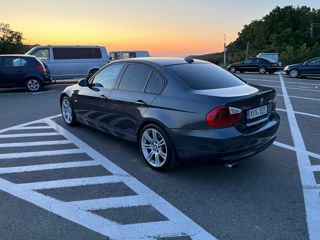 BMW 3 Series foto 3