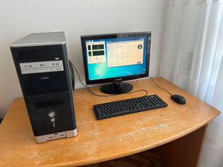 PC stationar + Monitor Samsung