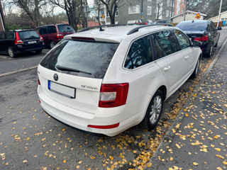 Skoda Octavia foto 4