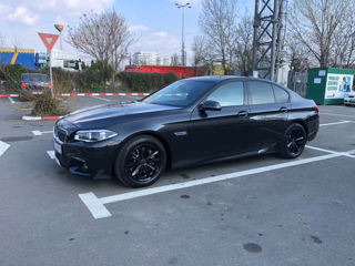 BMW 5 Series foto 7