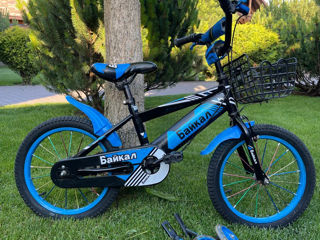 Продам детский велосипед Байкал, б/у , в отличном состоянии, возраст (3-6лет) 800леев.