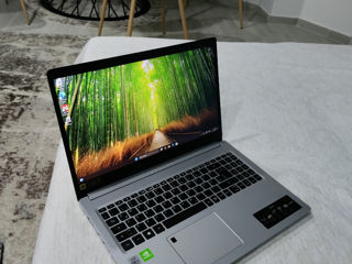 Acer Aspire 5