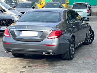 Mercedes E-Class foto 4