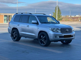 Toyota Land Cruiser, 2010