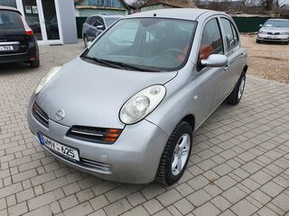 Nissan Micra foto 1