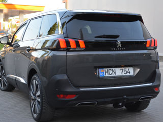 Peugeot 5008 foto 4