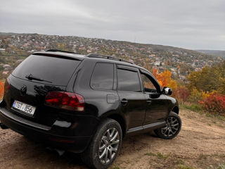 Volkswagen Touareg foto 7