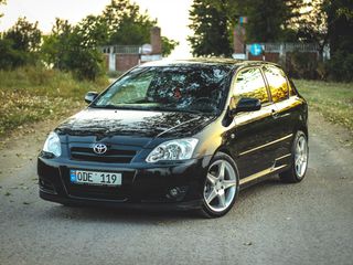 Toyota Corolla foto 2