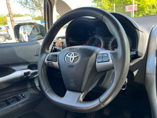 Toyota Auris foto 6