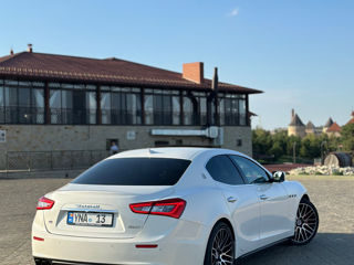 Maserati Ghibli foto 2