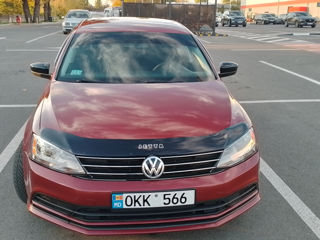 Volkswagen Jetta foto 4