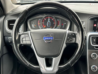 Volvo V60 foto 9