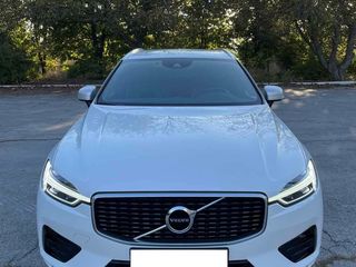 Volvo XC60 foto 2