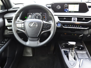 Lexus UX foto 5