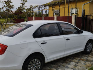 Skoda Rapid foto 3