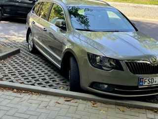 Skoda Superb foto 10