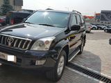 Toyota Land Cruiser Prado foto 2