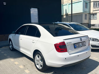 Skoda Rapid foto 2