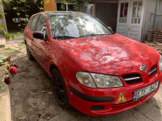 Nissan Almera foto 3