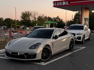 Porsche Panamera foto 10