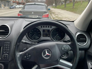 Mercedes M-Class foto 8