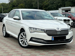 Skoda Superb foto 5