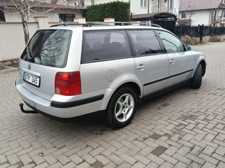 Volkswagen Passat foto 6