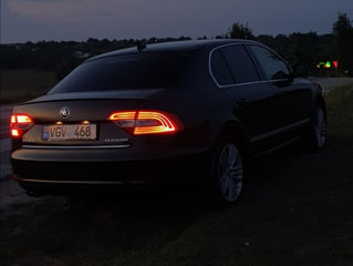 Skoda Superb foto 5