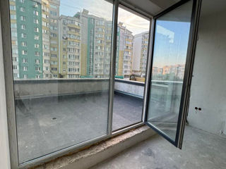 Apartament cu 2 camere, 85 m², Ciocana, Chișinău foto 6