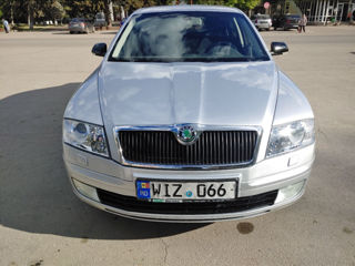 Skoda Octavia foto 1