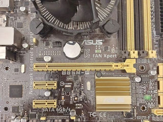 Asus B85M-G, i3 4330, Corsair 4x2 GB DDR3  1333 MHz