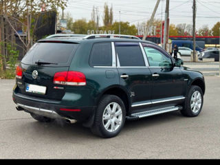 Volkswagen Touareg foto 5