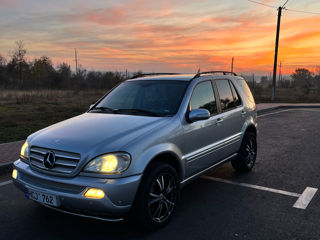 Mercedes M-Class