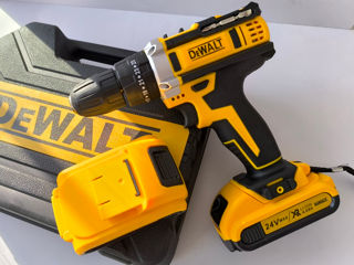 Noua maşina de insurubat DeWalt 24v foto 1