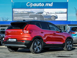 Volvo XC40 foto 2