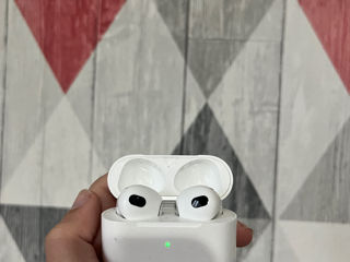 AirPods 3 foto 3