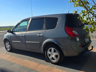 Renault Grand Scenic foto 7